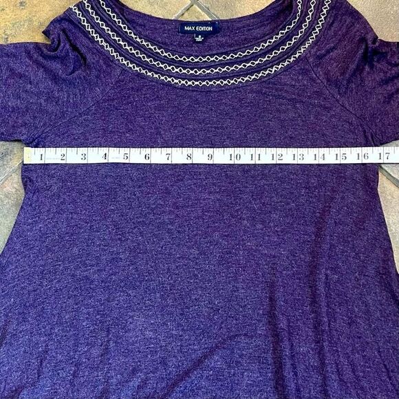 Max Edition Purple Shark Bite Long Sleeve Embellished Neck Small - Picture 6 of 9